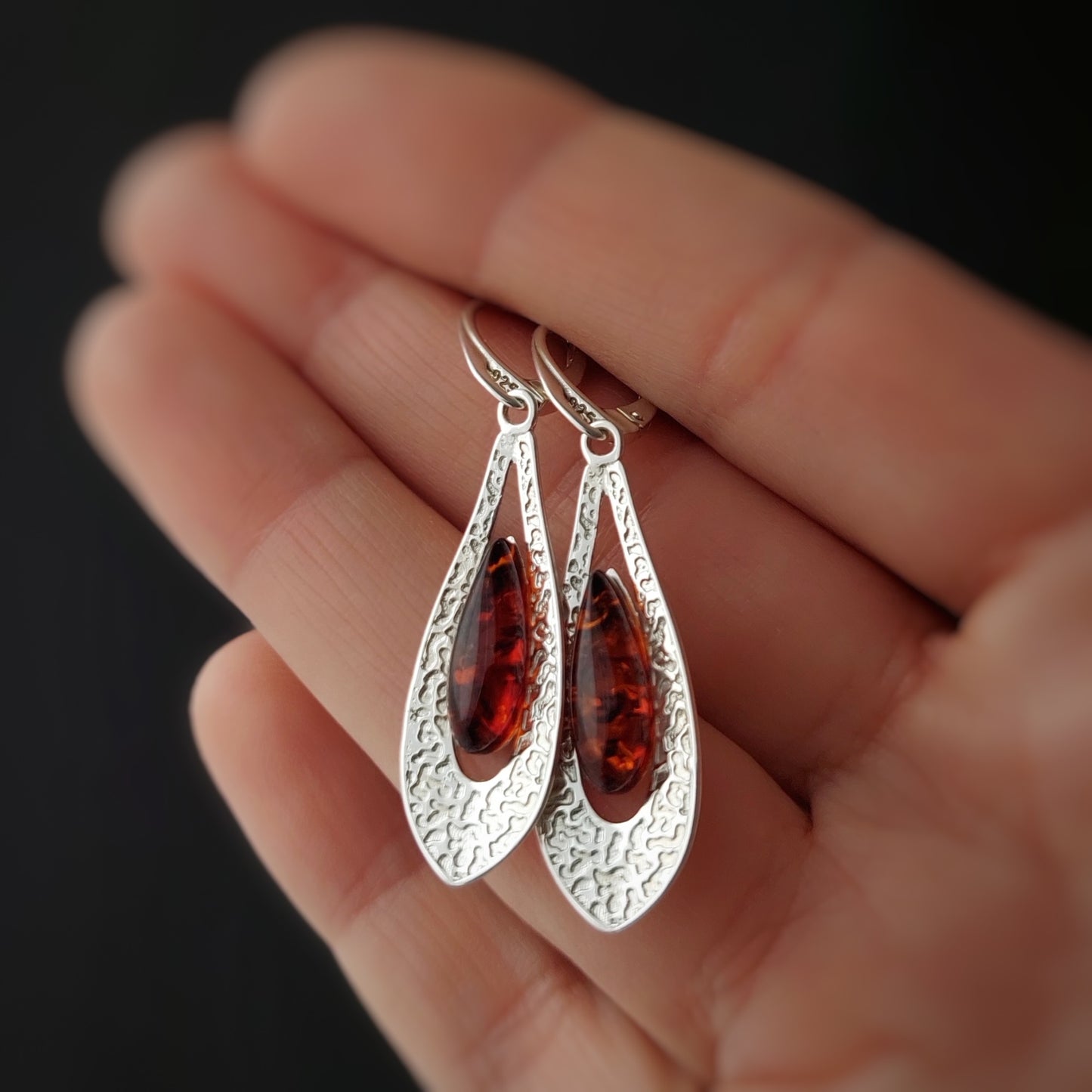Elegant teardrop earrings with amber, Natural Baltic Amber Drop Earrings, 925 sterling silver long earrings, Classic vintage design, gift