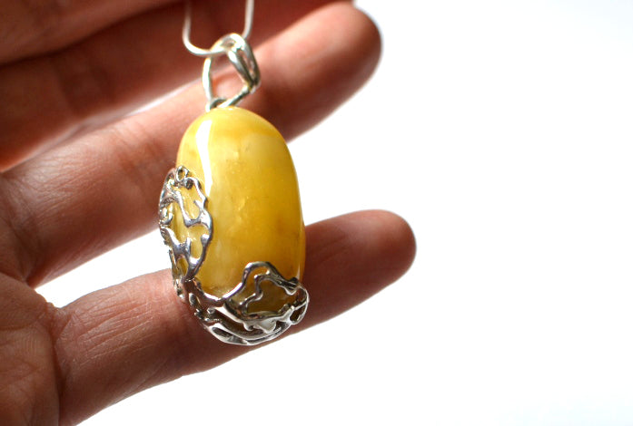 Baltic Yellow Amber Pendant