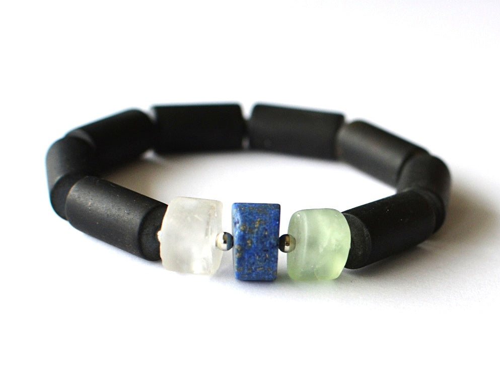 Amber bracelet with Lapis lazuli