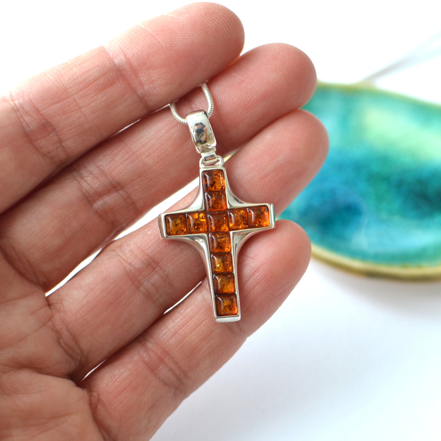 Mens cross, amber cross, cross necklace, cross amber silver, Karuba, Karuba amber, karubaamber, amberkaruba, Amber, Silver,jewelry, Jewellery gift, Anhänger mit Bernstein Kreuz, Bernsteinkreuz, Bernsteinschmuck, Baltischer Bernstein, Bernstein, Bernstein Sterling-Silber 925