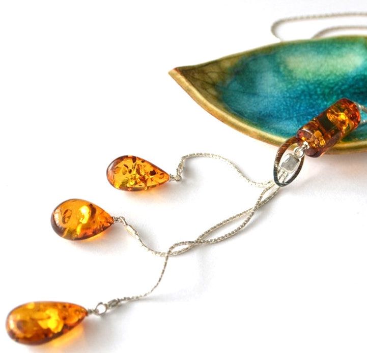 Cognac Amber Y Necklace