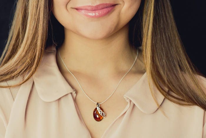 Green dangle Earring, stone Earrings Green Gemstone Jewelry, drop earrings girlfriend gift, gift for wife, bridesmaid earrings, gift for mom