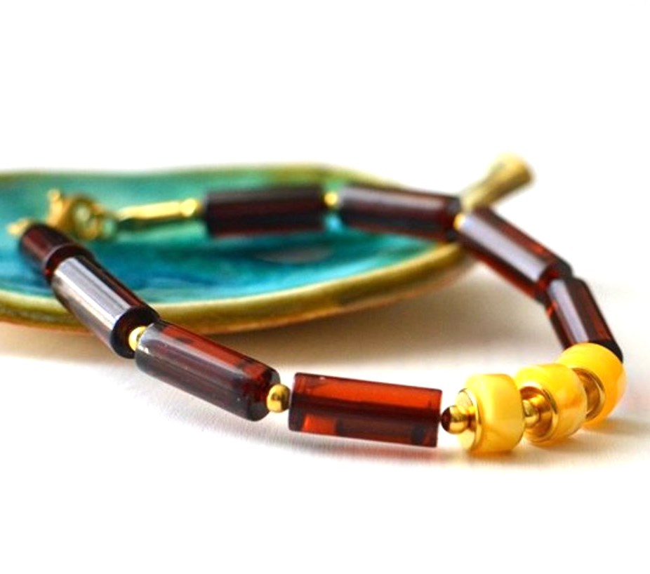 Classy Gold Amber Bracelet