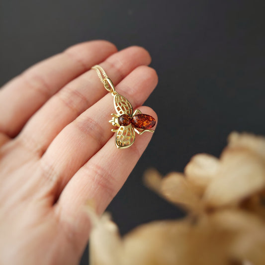 Naszyjnik z pszczołami z naturalnego bursztynowego złota, biżuteria pszczół ze srebra próby 925 i 24-karatowego złota