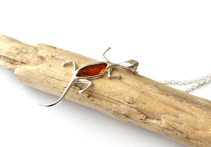 Sterling silver stone Lizard Gecko necklace, reptile jewelry amber necklace gift for her, silver chain gemstone necklace animal lover gift