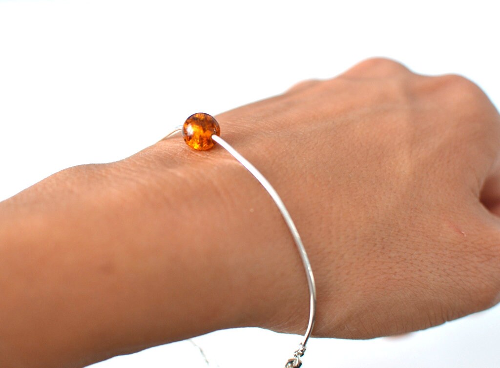 Dainty stone bracelet, simple Delicate bracelet, link chain bracelet, silver bracelet, Tiny amber Charm Bracelet, Protection Bracelet, gift
