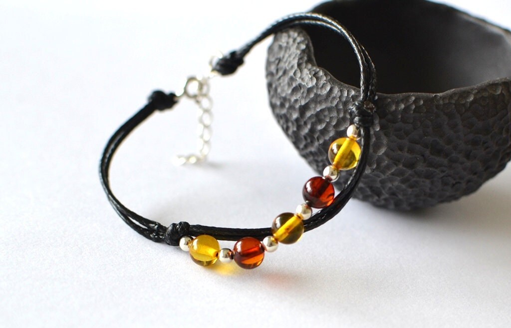 Black String Energy Amber Bracelet