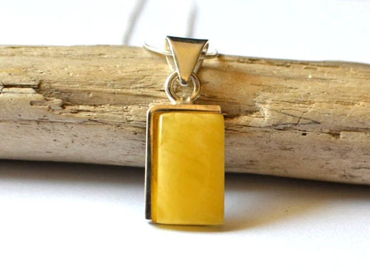Sterling Silver Yellow Amber Pendant